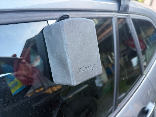 Autoschlüsselsafe in der Schweiz